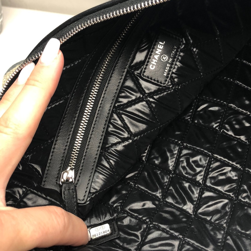 SOLD Authentic Chanel Deaiville O Case Clutch - Picture 7 of 8